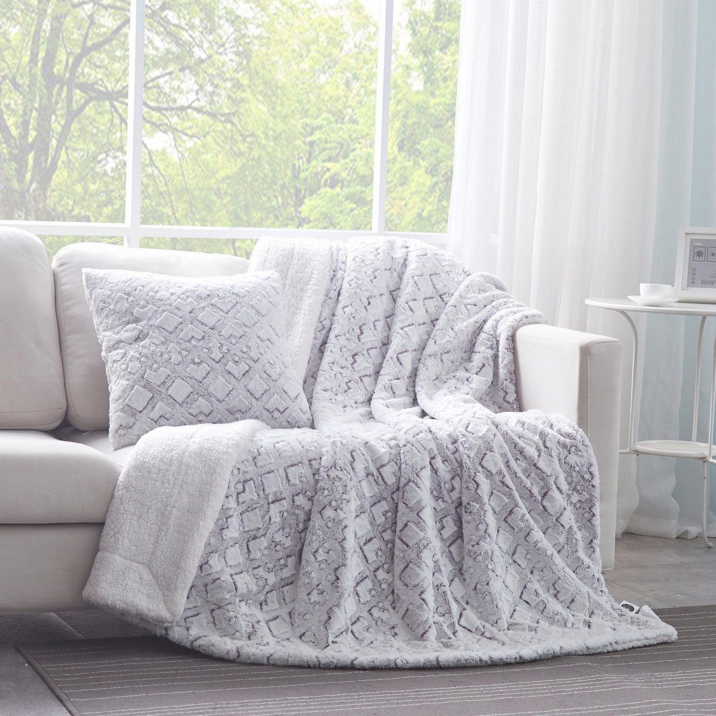 DaDa Bedding Dreamy Milky Way White & Purple Embossed Faux Fur Euro Throw Pillow Cover (M3395)