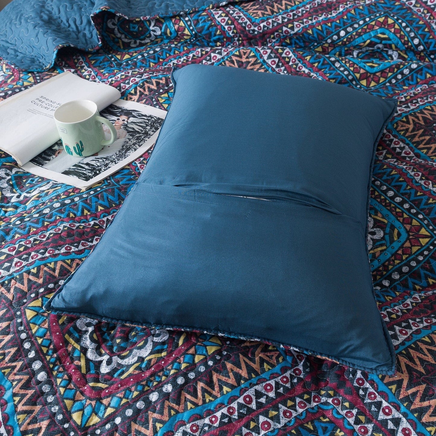 DaDa Bedding Farmhouse Bohemian Native Rustic Navy Blue Geometric Diamond Shapes Bedspread Set (KSX-001)