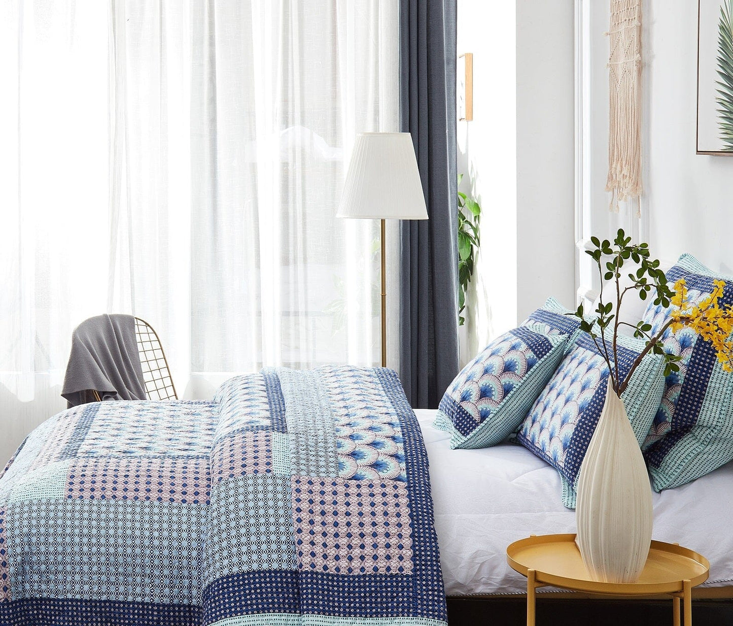 Random Mystery Box - Cotton Patchwork Quilted Bedspread Coverlet Set