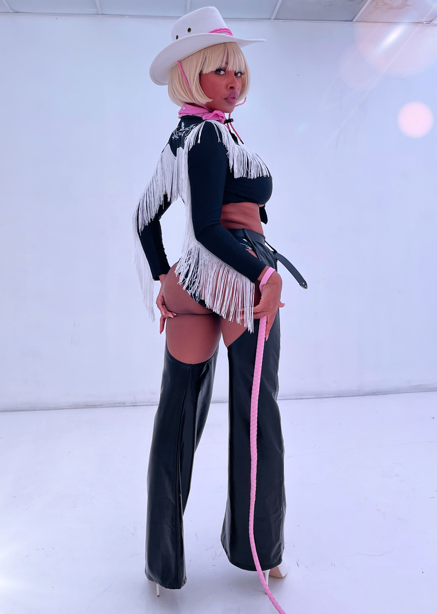 I'M JUST A DOLL MOVIE CHARACTER HALLOWEEN COSTUME