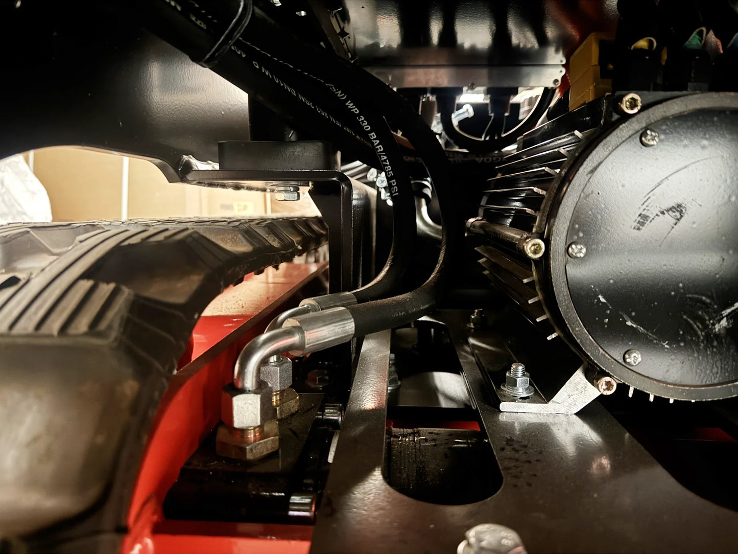 72V 16.4kWh Curiosity Mini Track Loader Skid Steer