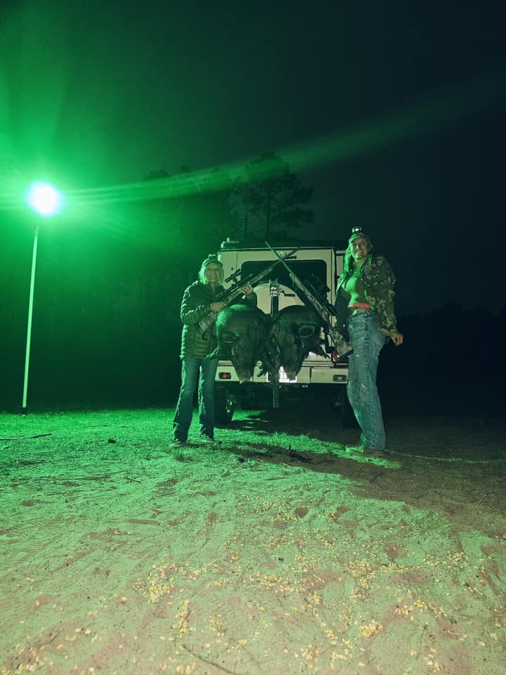 Solar Green Light for Hunting Hogs Deer,Fish light -15,000lumens