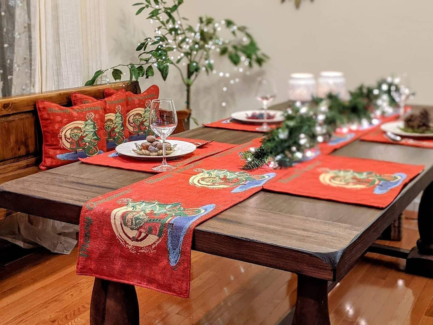 DaDa Bedding Red Santa Claus Christmas Tree Woven Tapestry Dining Table Runner (17615)