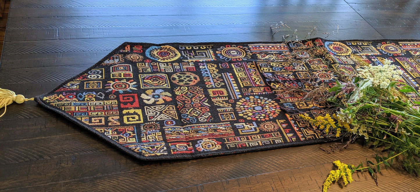 DaDa Bedding Ethnic Ornaments Geometric Black Elegant Woven Tapestry Dining Table Runner (18118)