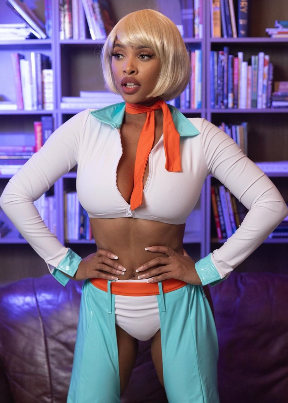 MYSTERY SOLVED SEXY CARTOON HALLOWEEN COSTUME