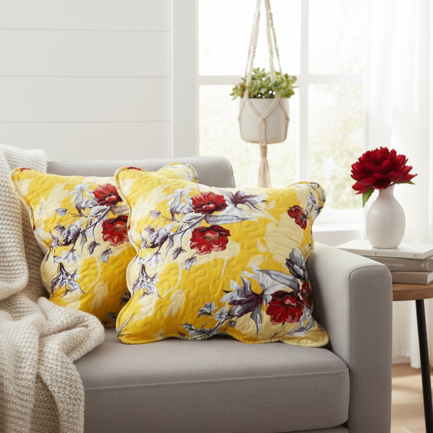 DaDa Bedding Set of 2 Sunshine Yellow Hummingbirds Floral Scalloped Throw Pillow Covers, 18" (JHW925)