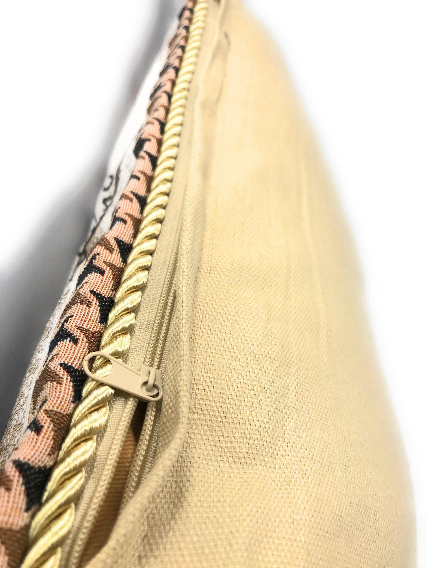 DaDa Bedding Postcard of Milan Cathedral Elegant Throw Pillow Cushion Cover. 1-Piece 18"