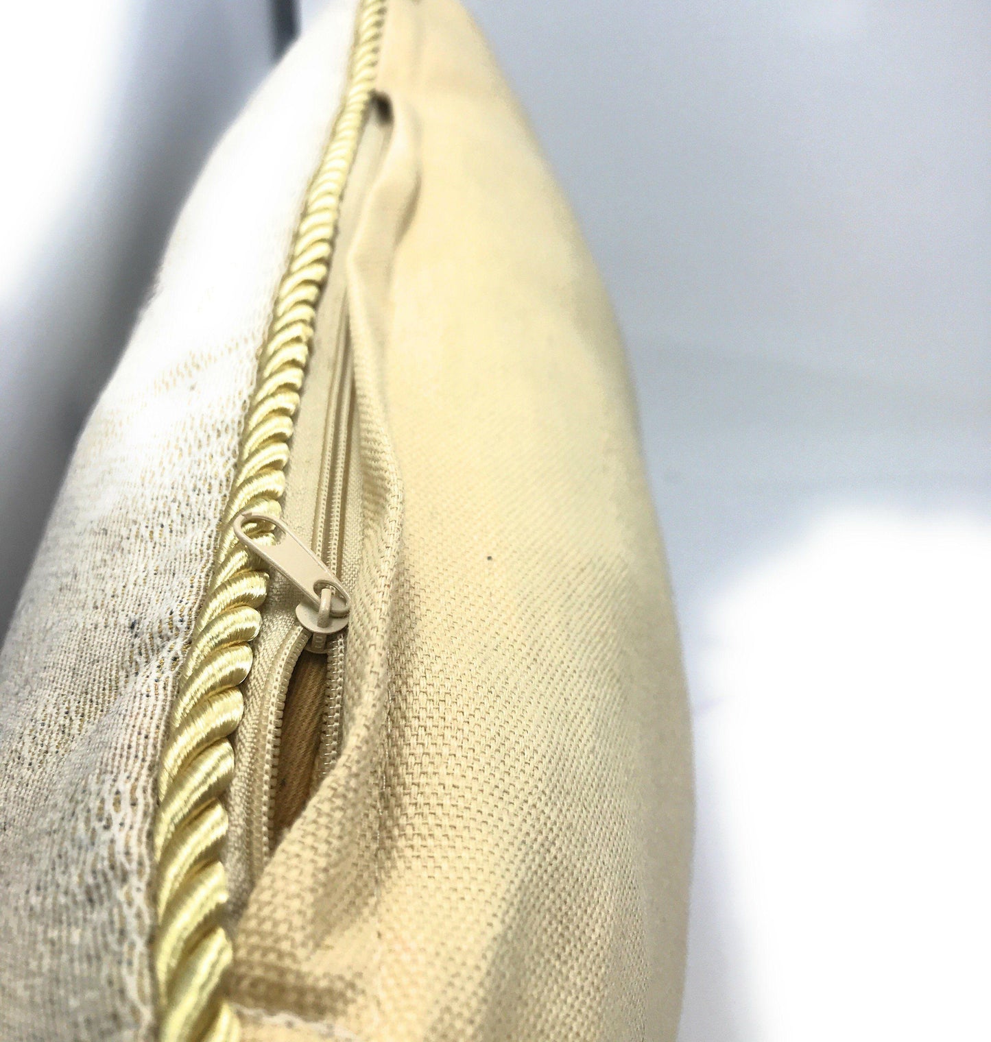 DaDa Bedding Set of 2-Pieces Nectarine Fruits Garden Tapestry Throw Pillow Covers w/ Inserts - 18" x 18"