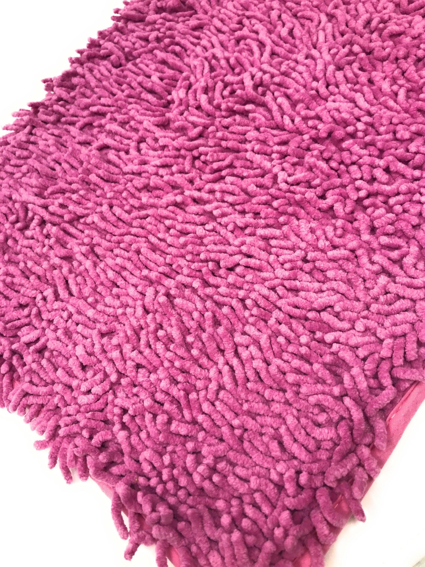DaDa Bedding Fuchsia Magenta Pink Shaggy Soft Chenille Noodle Carpet Rug Bath Mat